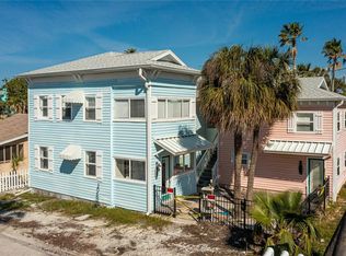 134 86th Ave, Treasure Island, FL 33706