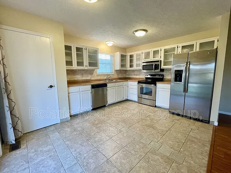 978 Spring Meadow Dr — Photo 10