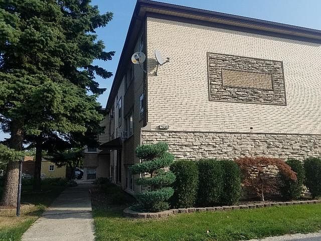 1st image of 7530 W Lawrence Ave #Gb