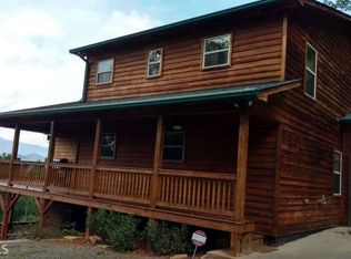 201 N View Cir, Hayesville, NC 28904