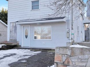 7 Wine St, Hancock, MD 21750