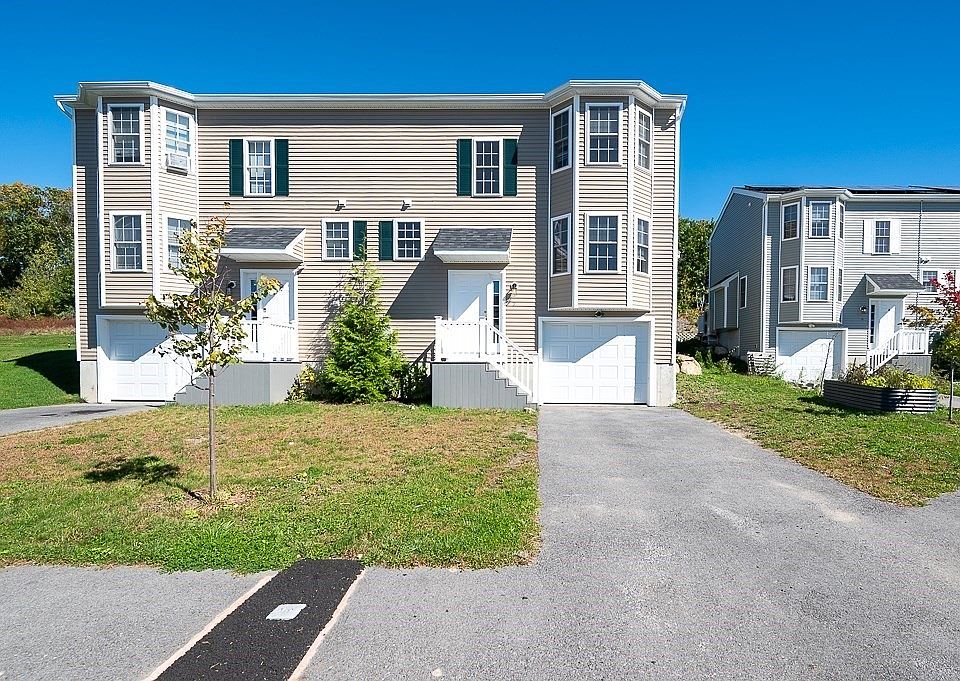 1st image of 7 Snowberry Cir