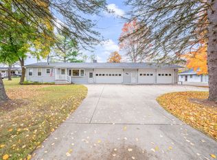 18751 Sixteen Mile Rd, Big Rapids, MI 49307