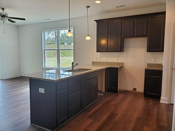 4th image of 5 Durmast Ct