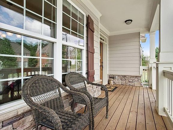 3rd image of 435 Wallis Farm Way