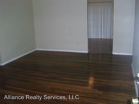 2nd image of 10736 Hallwood Dr