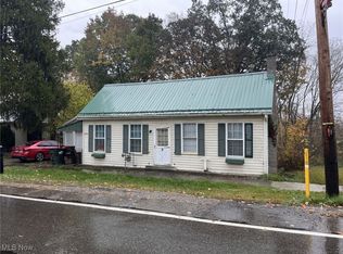 226 E Main St, Freeport, OH 43973