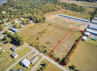 4 Hamilton Rd, Eufaula, OK 74432