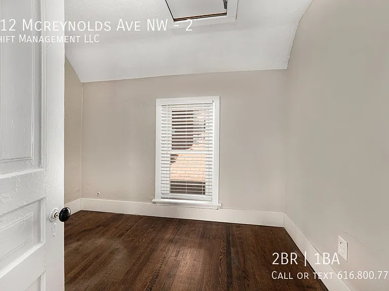 812 McReynolds Ave NW #2 — Photo 6