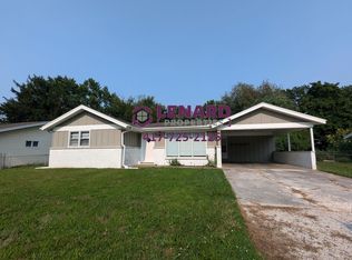 518 S Prince Ln, Springfield, MO 65802