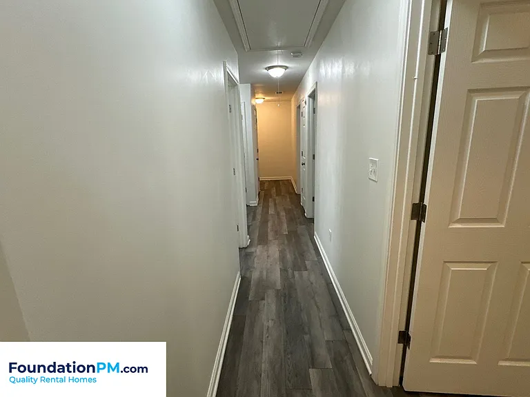 2966 Watson St — Photo 10