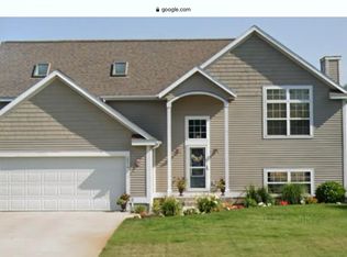 2976 Brookmere St, Muskegon, MI 49444