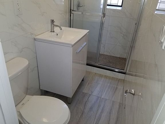 3rd image of 327 E 19th St APT 5R