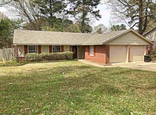 111 Lake Dockery Dr, Byram, MS 39272
