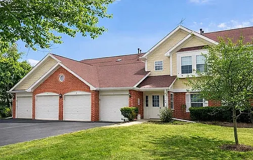 1560 Thornfield Ln #3 Photo 1