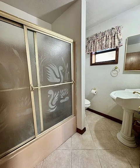 652 Arbula Dr — Photo 14