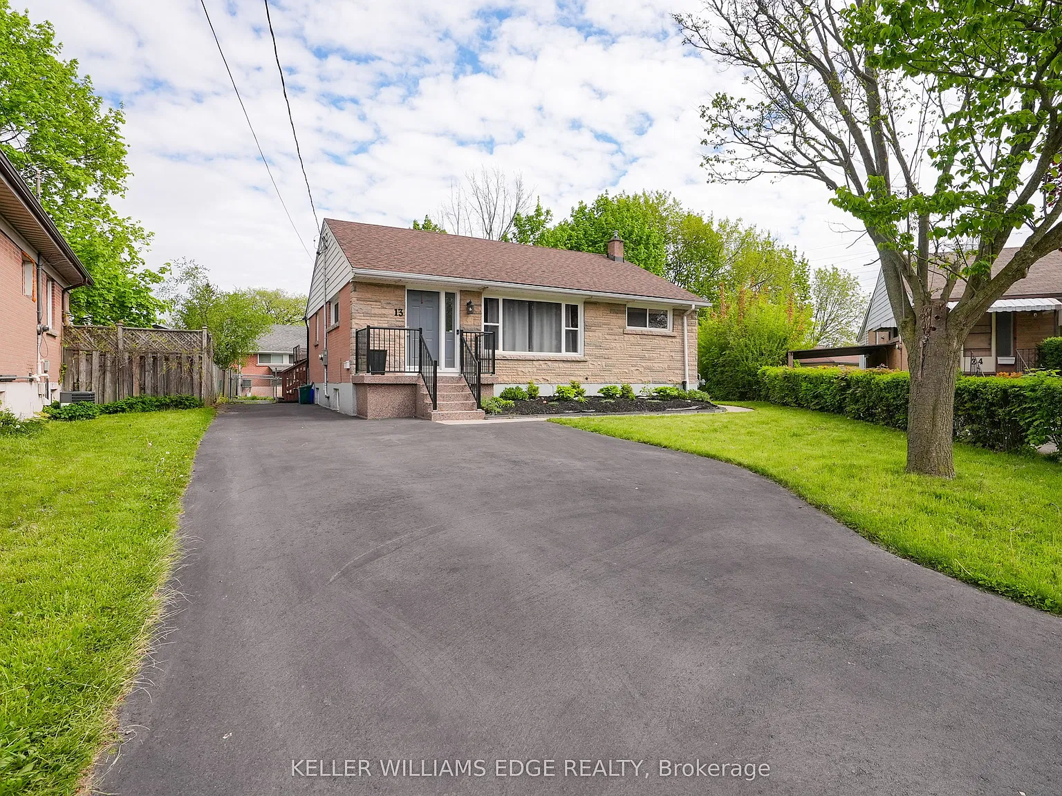 2 bed, $2,400 — Photo 2