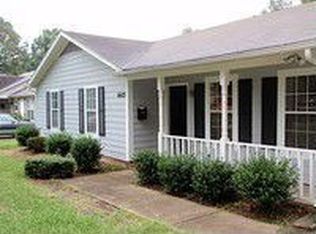 6623 Elgywood Ln, Charlotte, NC 28213