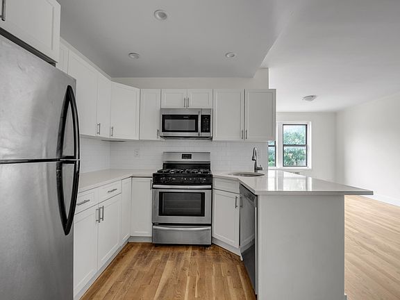 2nd image of 45-41 39th Pl #5