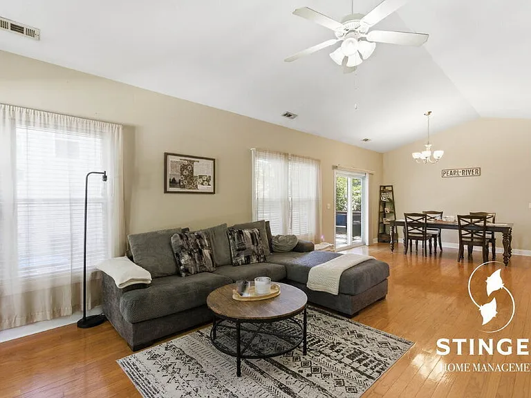 3 Kings Cross Ct — Photo 8
