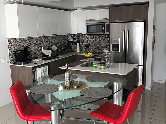 3rd image of 5252 NW Paseo Blvd #807