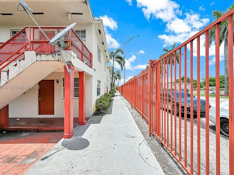 14180 NW 22nd Ave #4 — Photo 38