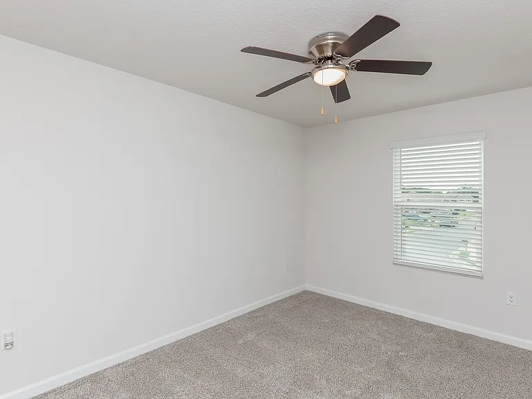5720 Blackhorse Cir — Photo 21