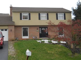 10 Sandy Way, Reading, PA 19607