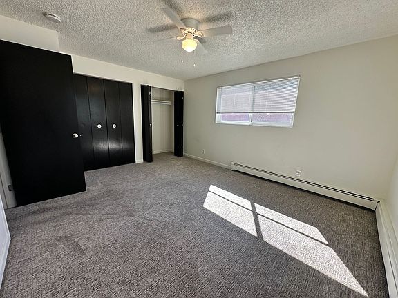 4th image of 700 Moore St #2