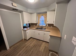 19829 Winslow Rd #1, Beachwood, OH 44122