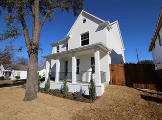 2409 W Robert St, Fort Worth, TX 76110