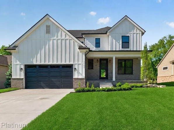 1309 Walloon Way, Orion, MI 48360