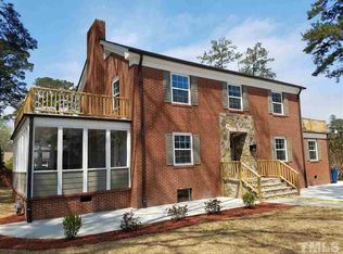 816 S 2nd St, Smithfield, NC 27577