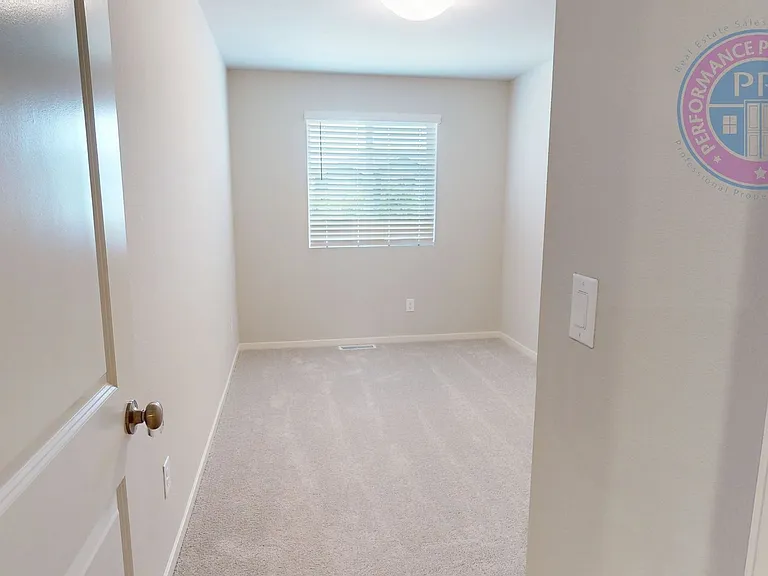 862 Sifuentez Ct — Photo 24
