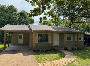 128 Hiawatha Dr, Cherokee Village, AR 72529