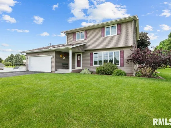 14236 Kruse Ave, Davenport, IA 52804