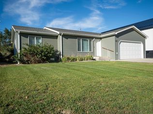 155 E 2nd St, Lovell, WY 82431