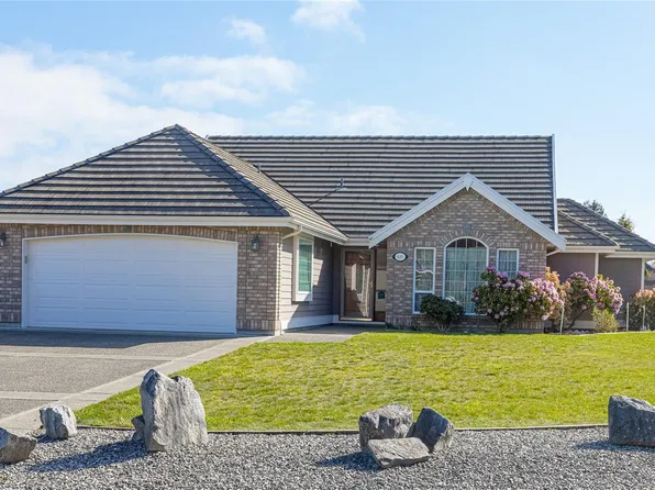 619 Morningstar Dr, Nanaimo, BC V9P 2W2