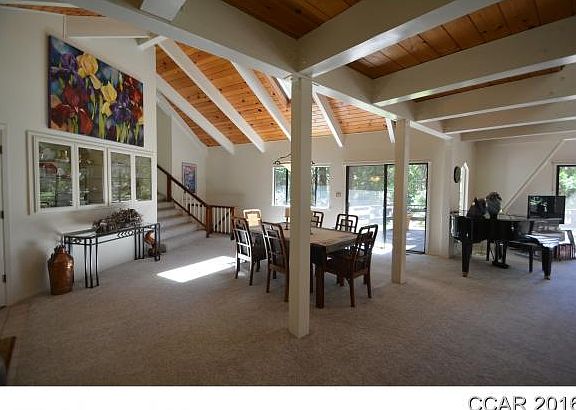 4th image of 768 Meadow Dr