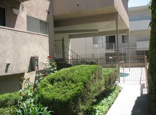 17828 Margate St #107, Encino, CA 91316