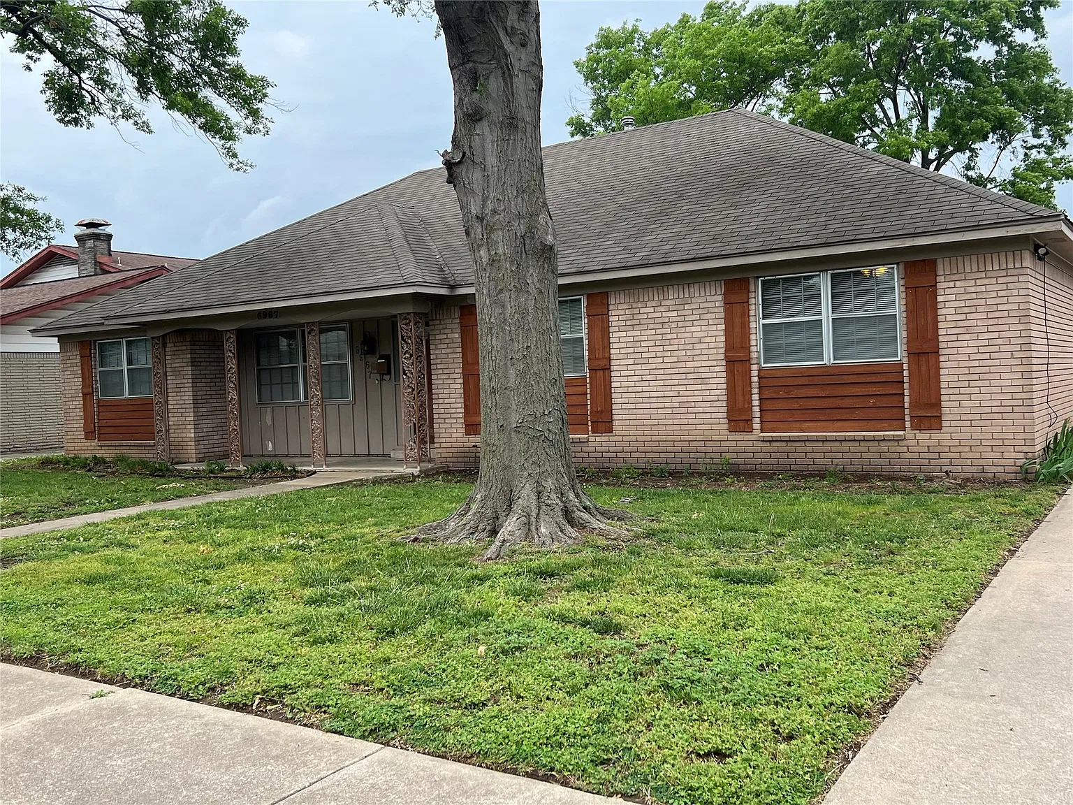 3 bed, 2.0 bath, 1763 sqft, $1,600 — Photo 1