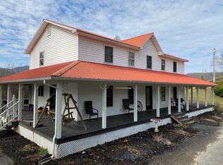 1311 Haywood Rd, Middlesboro, KY 40965