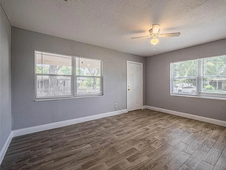 2414 Avenue A Ter NW — Photo 14