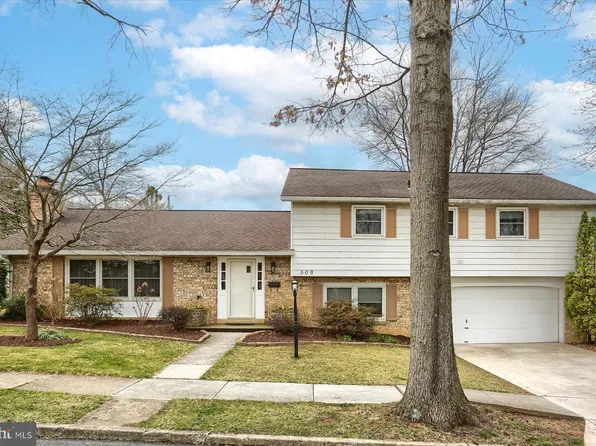 509 Shield St, Harrisburg, PA 17109