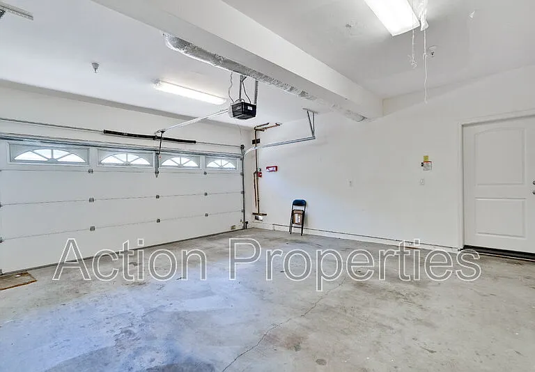 241 Granada Park Cir — Photo 28