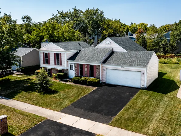 750 Hemlock Ln, Carol Stream, IL 60188