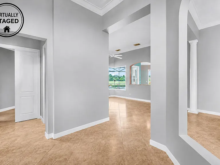 923 SW Grand Reserves Blvd — Photo 15