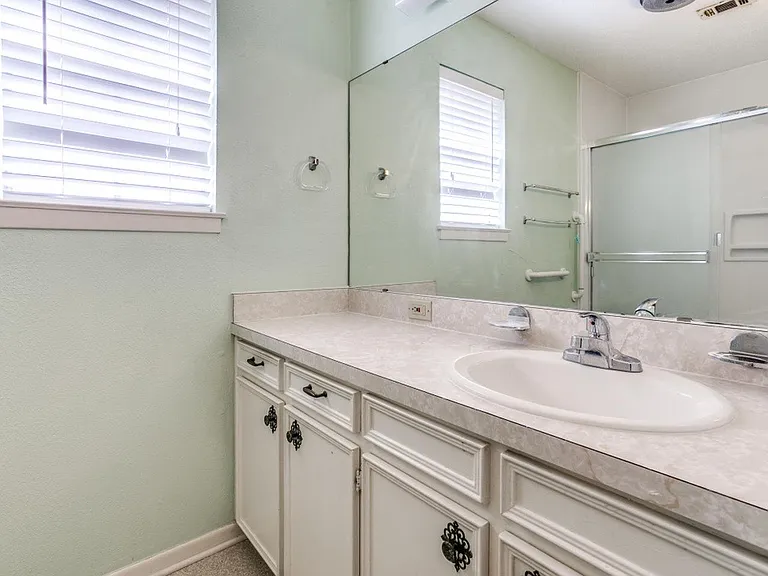 108 Mill Creek Dr — Photo 20