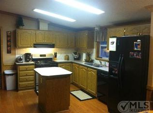 5305 Gravel Ridge Rd, Lakeview, MI 48850