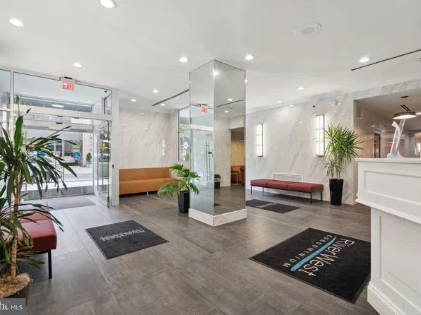 2101 Chestnut St APT 607, Philadelphia, PA 19103